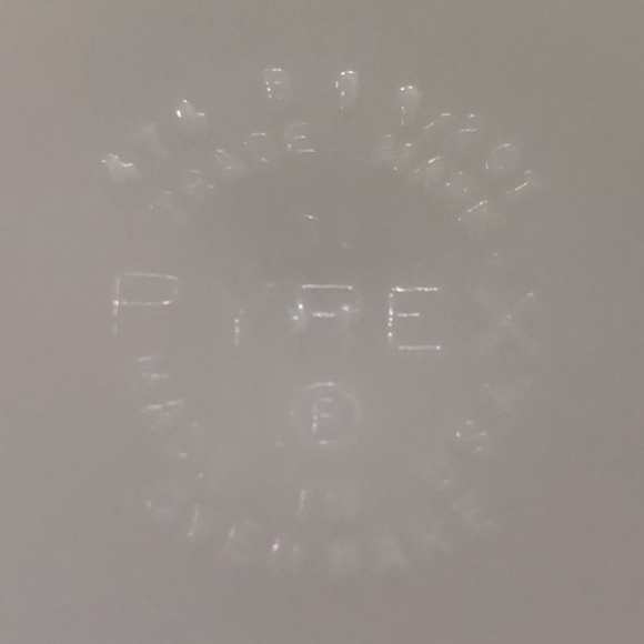 COPY - Vintage Pyrex Old Orchard 4 piece set.Breast Cancer Fundraiser. - Picture 7 of 7